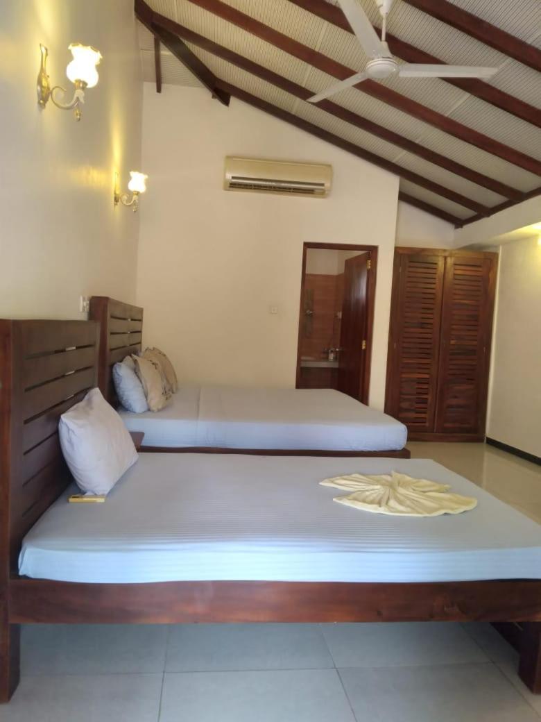 Pahalage Guesthouse 베루왈라 외부 사진
